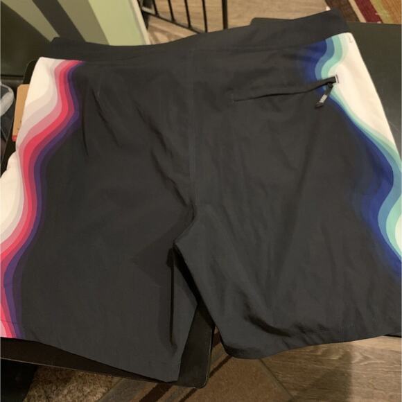 Men's Vans 18" Outseam 4 Way Stretch Color Wave Side Boardshorts Swim Size 38 - Picture 8 of 9